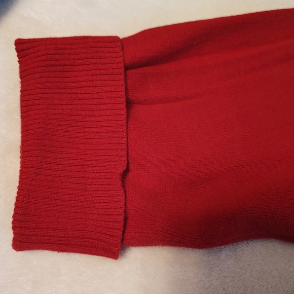 Fashion Bug Sweater - Picture 4 of 4